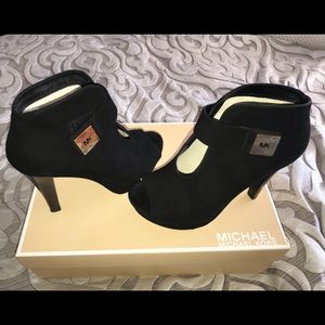 Michael Kors - Devonport Booties